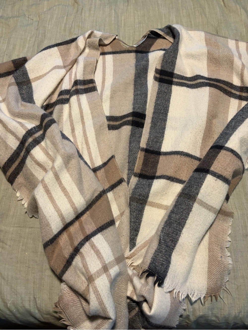 Old Navy Beige and Cream Plaid Fringe Wrap